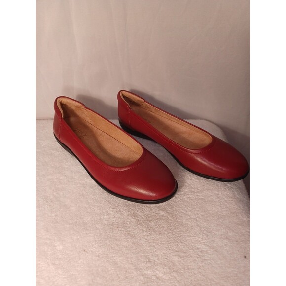 NWOT NATURALIZER‎ FLATS - Picture 1 of 6